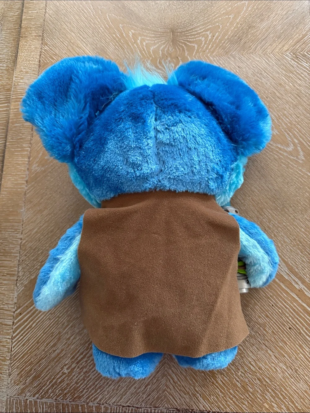 Hasbro Star Wars Blue Jedi Plush Stuffed Animal Light-Up Lightsaber Toy